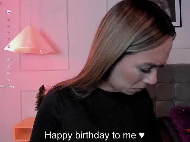 Arianne-ferrer on BongaCams