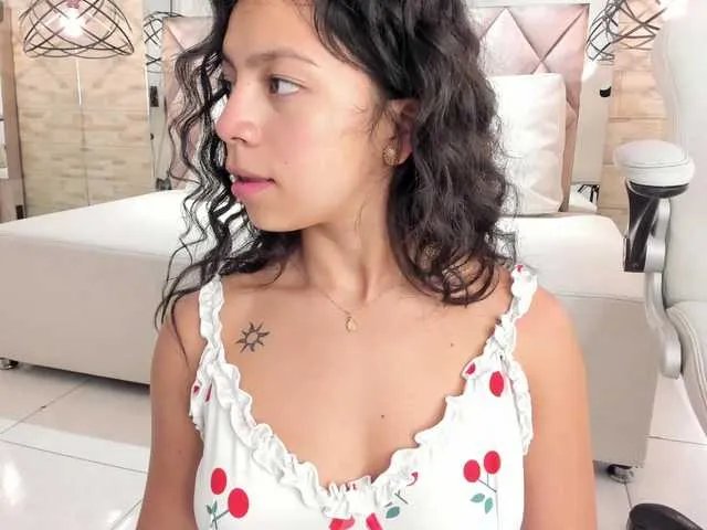 CeleneMidnight on BongaCams