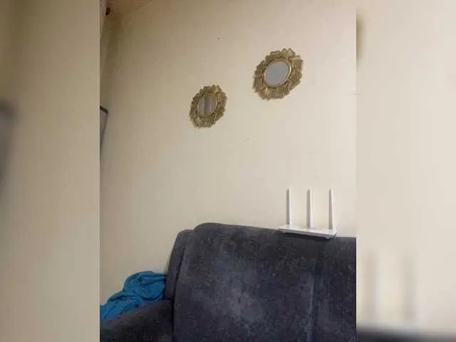 Curvy-maxy9 — WELCOME TO MY CHAT ROOM,FEEL FREE TO SAY HITIP PUBLIC support me on queen of queens contest 10tkn=1point