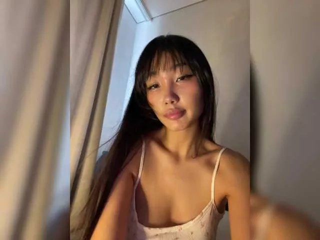 InJiOcean99 on BongaCams 