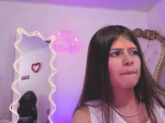 kittystart-tay on BongaCams 