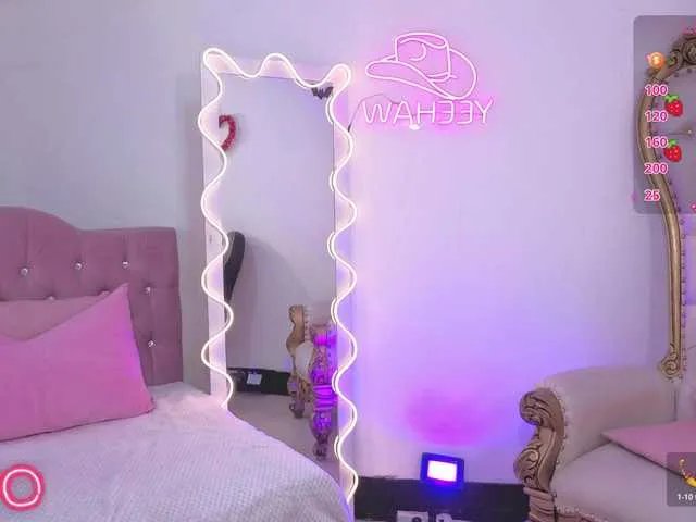 kittystart-tay on BongaCams 