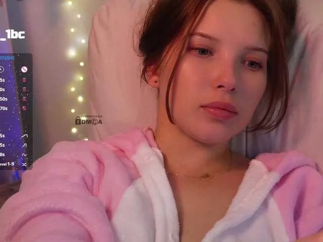 mispopi on BongaCams