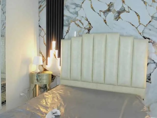 mollieblue69 on BongaCams 