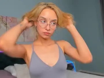 ameli_shell — Shake ass close to the camera [28 tokens left] Do you want to ruin something cute?/. #glasses #blonde #smalltits #teen #skinny