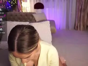 chloevelvetx on Chaturbate