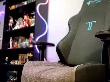 elegen on Chaturbate 