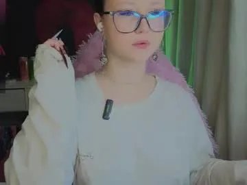 lilhornyprincess on Chaturbate 