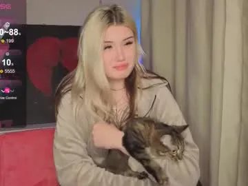 lilhornyprincess on Chaturbate 