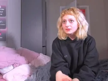 mikaella_nicole