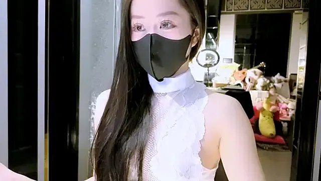 _Unchan_Ran_ on StripChat