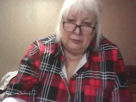 Alexia64231 — Freechat on StripChat