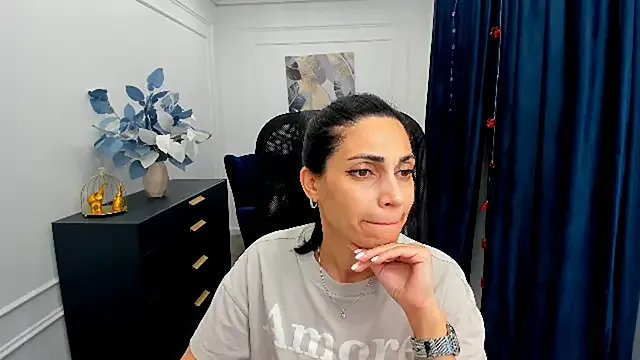 AllaYerty on StripChat 