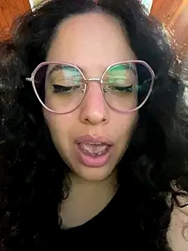 babyluna939 on StripChat 