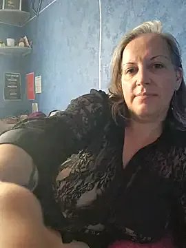 Feelineducentre on StripChat 