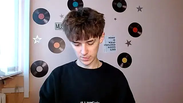 Hoot_Dude_ on StripChat 