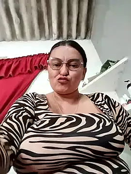 Horny-Mommy-Dirty