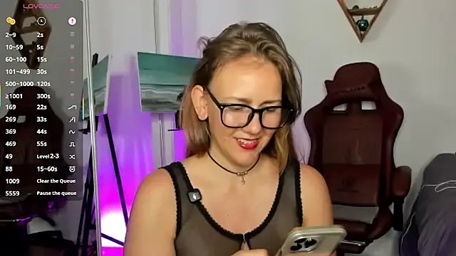 jasminedaze888 on StripChat