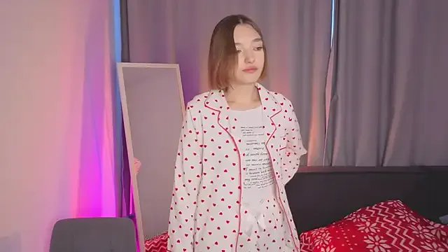 Leyla_crsh on StripChat