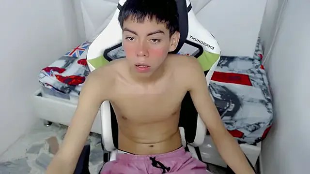 Liarr_ — zero clothes