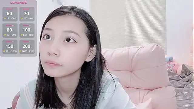 lris-Beauty on StripChat