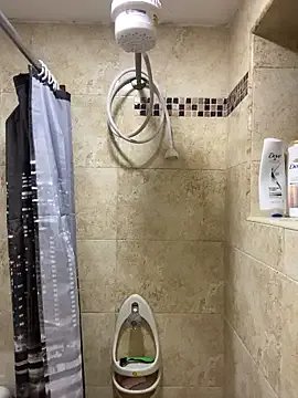 Milff_parkerrr on StripChat