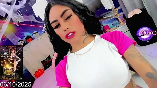 Nella_Dolls on StripChat 