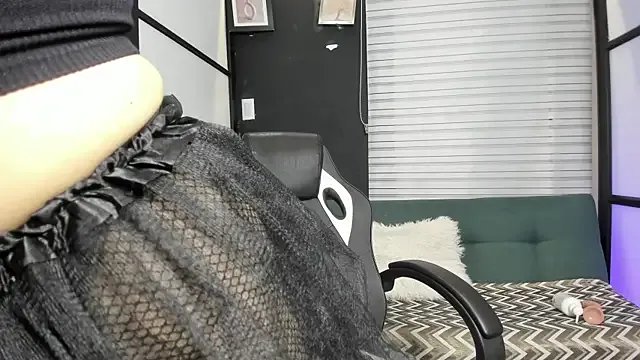 SamaraAnders_ on StripChat