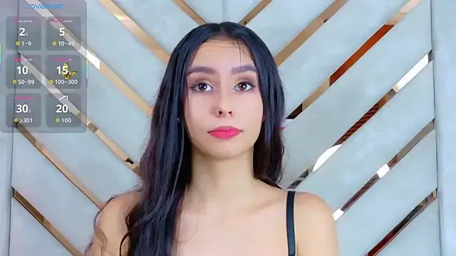 Sarah-Grace on StripChat