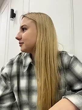 Sky_Cutie on StripChat