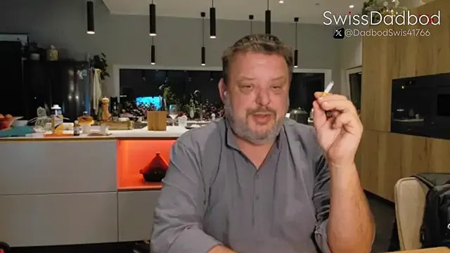 SwissDadbod on StripChat 