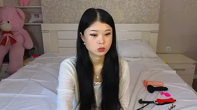Tina_Kim_